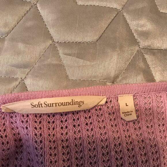 SOFT SURROUNDINGS Pink Eyelet Pullover Top w/ side slits Sz Large - Picture 4 of 4